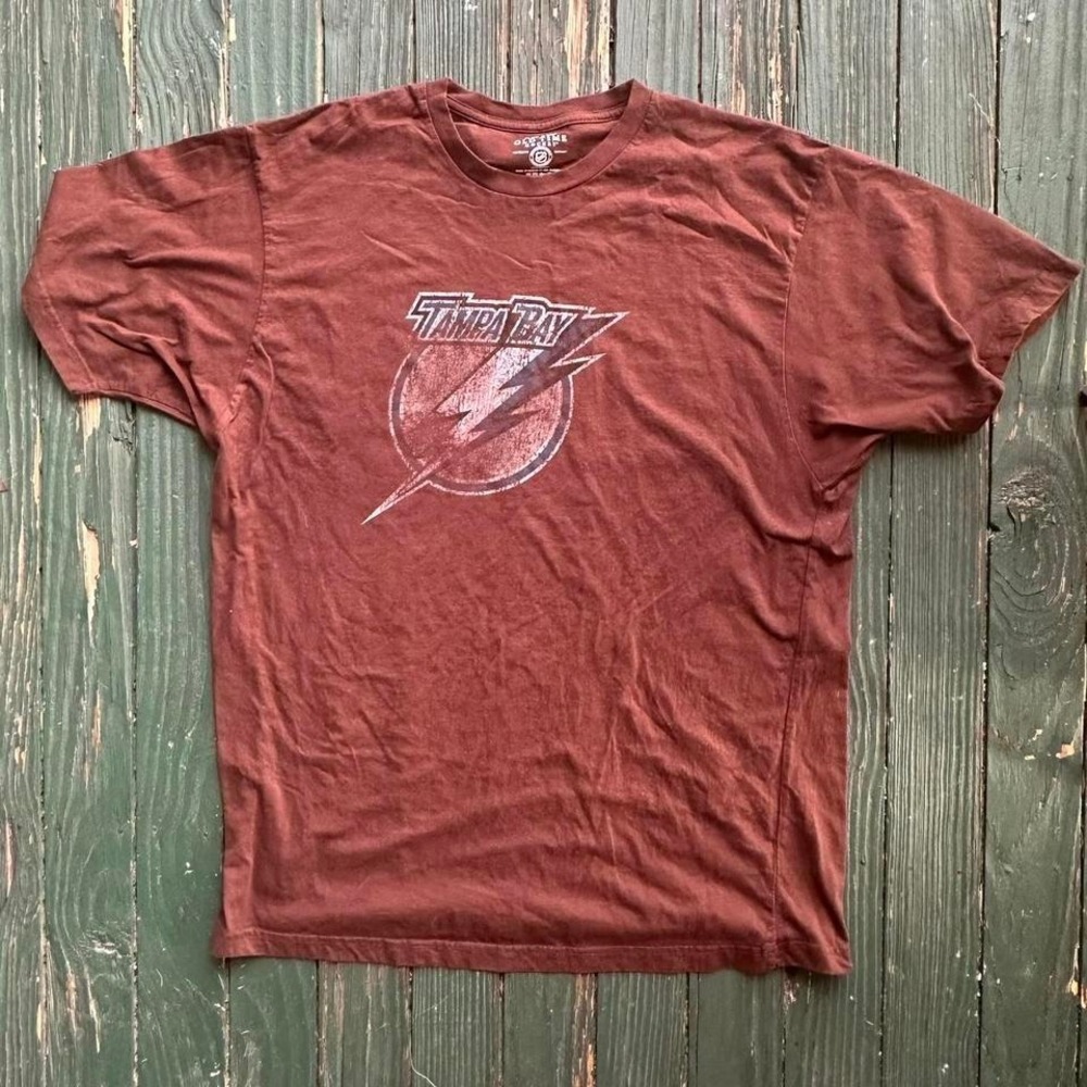 Tampa Bay‎ Lightning NHL shirt - red and brown  mens